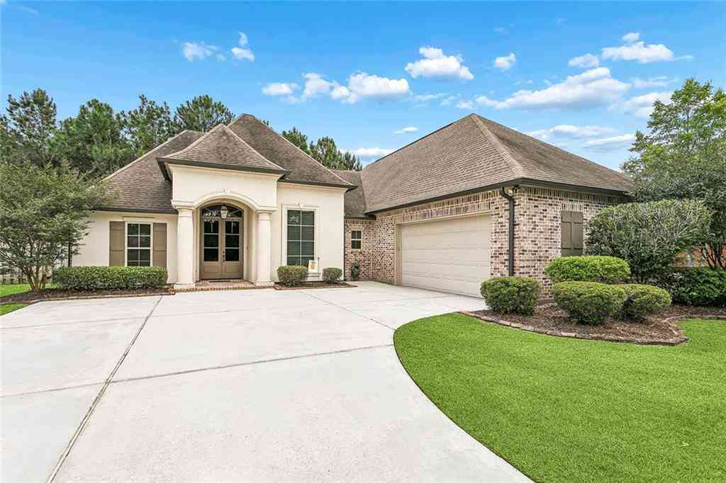 Homes For Sale - 529 Bedico Parkway<br/> Madisonville, LA 70447