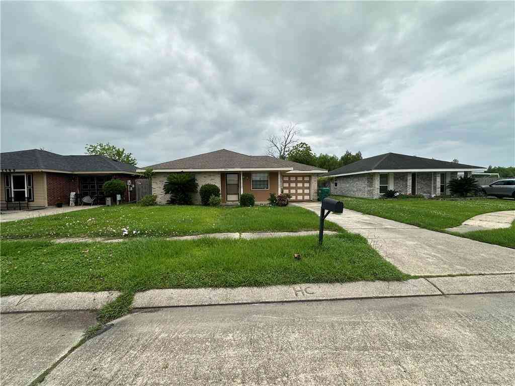 Homes For Sale - 1597 Jefferson Drive<br/> La Place, LA 70068