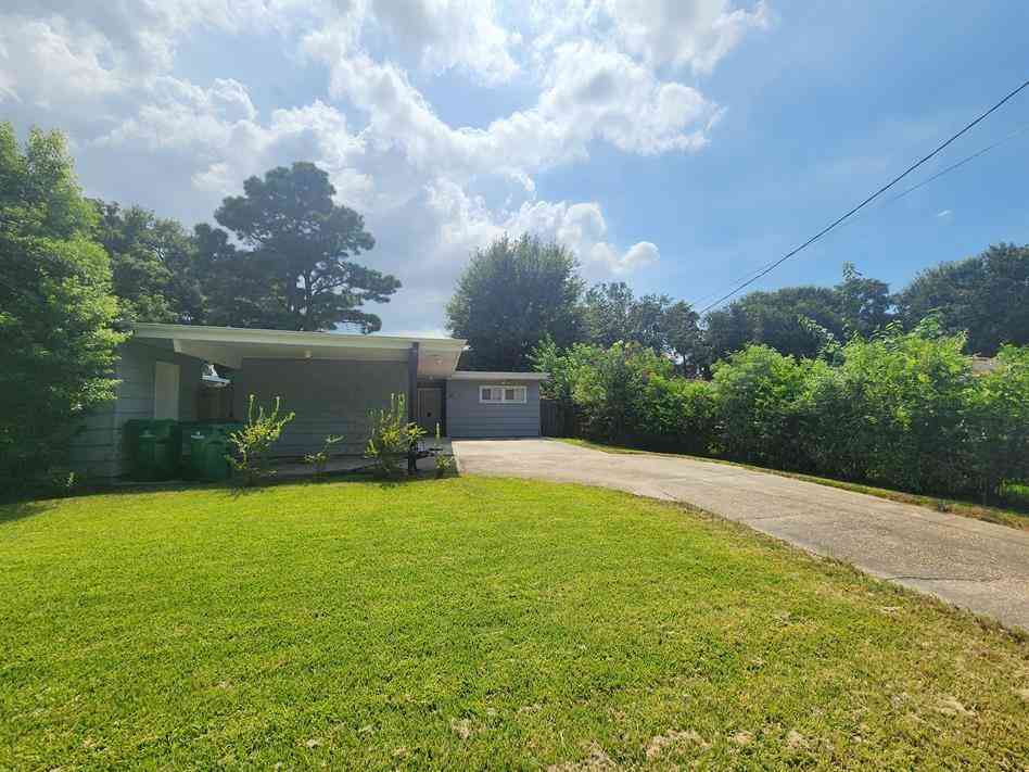 Homes For Rent - 14 Gelbke Drive<br/> Gretna, LA 70053