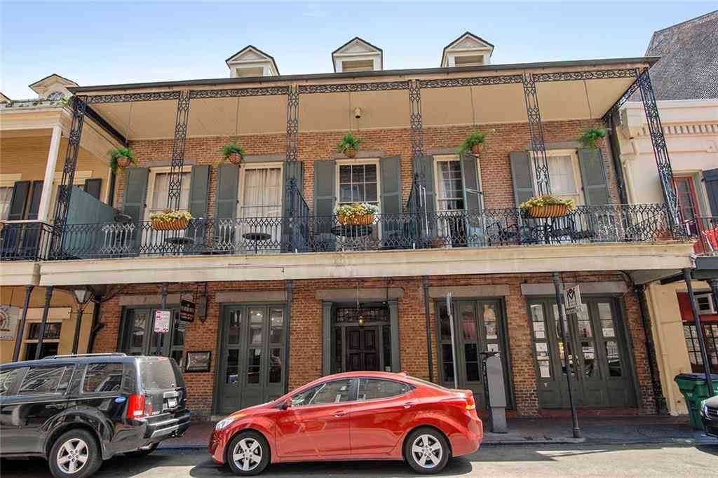 Condo For Rent - 515 St Louis Street #8<br/> New Orleans, LA 70130