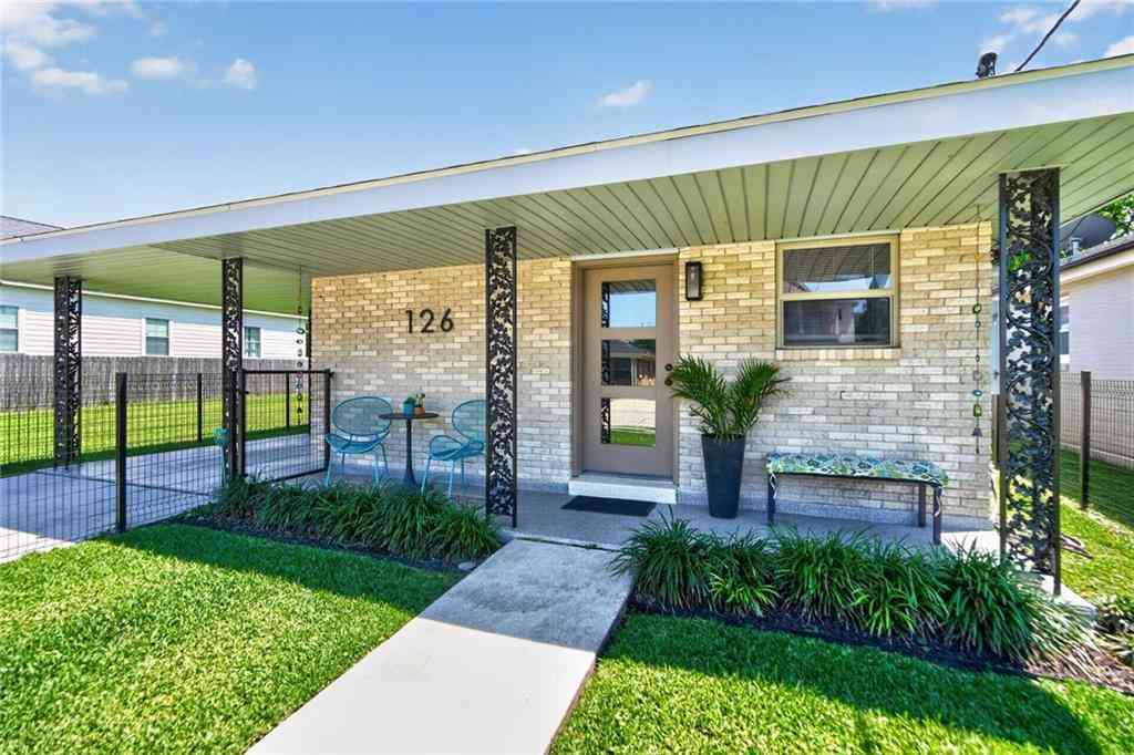 Homes For Sale - 126 Spencer Avenue<br/> New Orleans, LA 70124