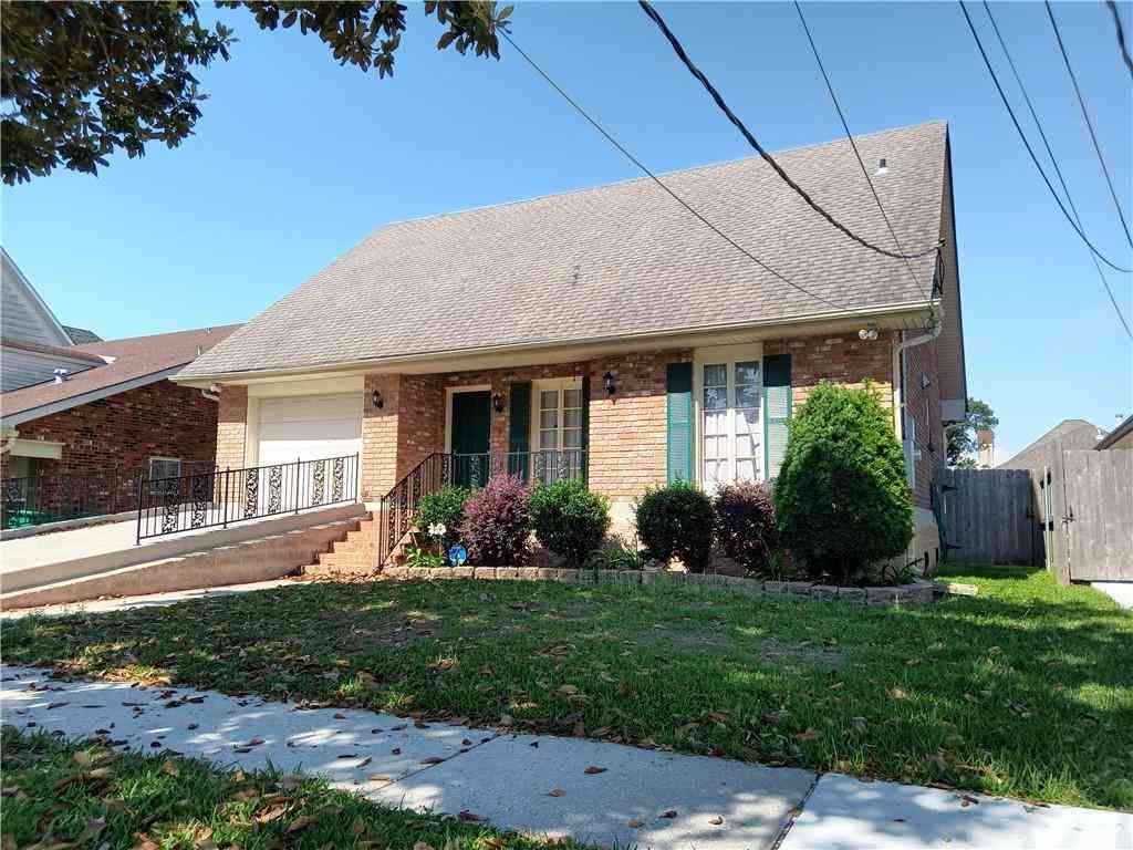 Homes For Sale - 4508 Lake Vista Drive<br/> Metairie, LA 70006