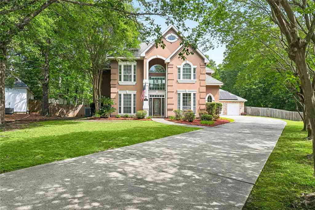Homes For Sale - 807 Tradition Drive<br/> Covington, LA 70433