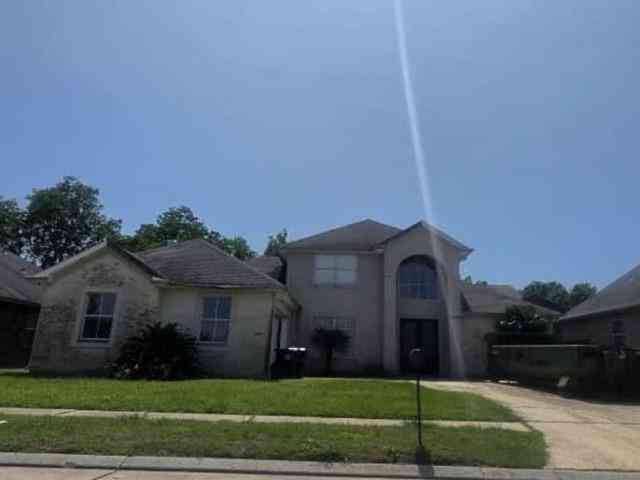 Homes For Sale - 12420 Carmel Place<br/> New Orleans, LA 70128