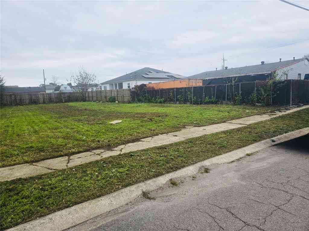 Vacant Land For Sale - 5919 Music Street<br/> New Orleans, LA 70122