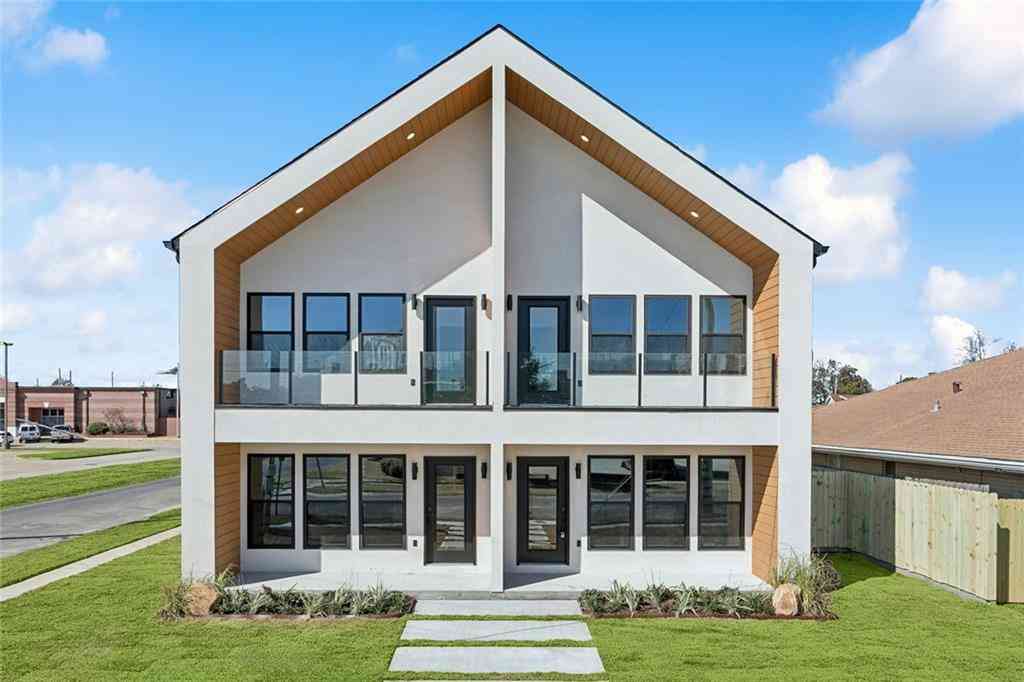 Multifamily For Rent - 3400 Montesquieu Street #1-B<br/> Chalmette, LA 70043