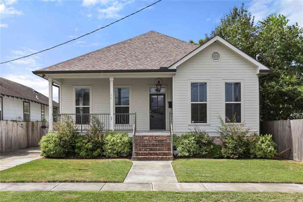 Homes For Sale - 5172 Venus Street<br/> New Orleans, LA 70122