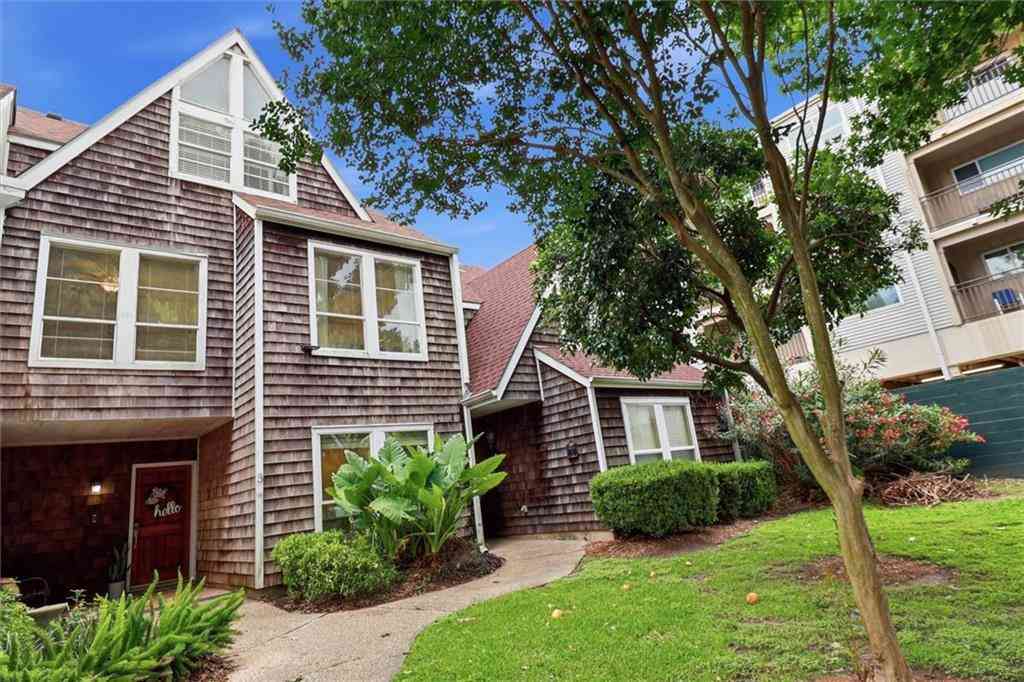 Homes For Sale - 3 Spinnaker Lane<br/> New Orleans, LA 70124