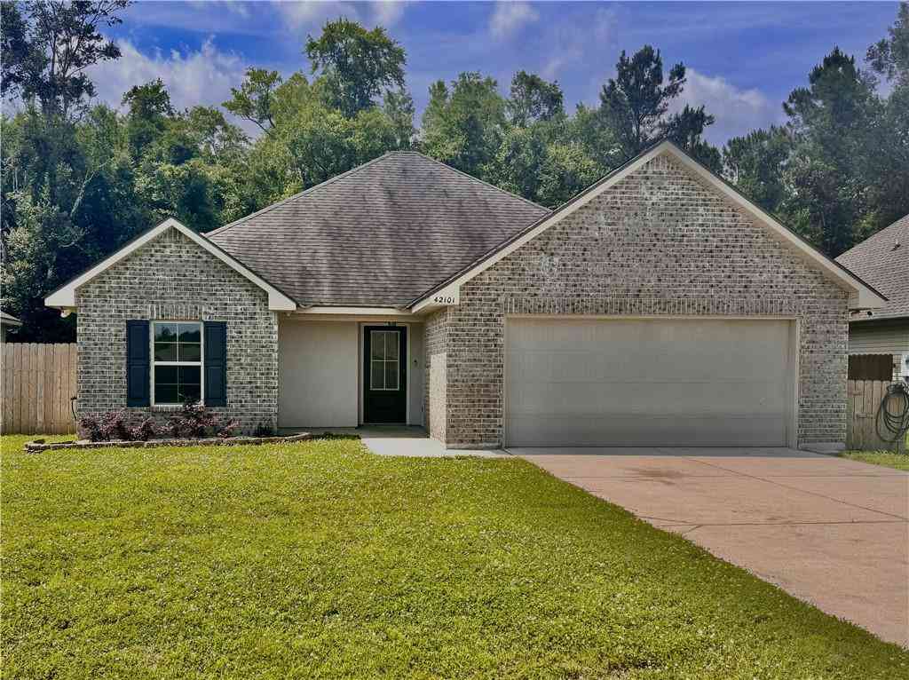 Homes For Sale - 42101 Jasper Lane<br/> Ponchatoula, LA 70454