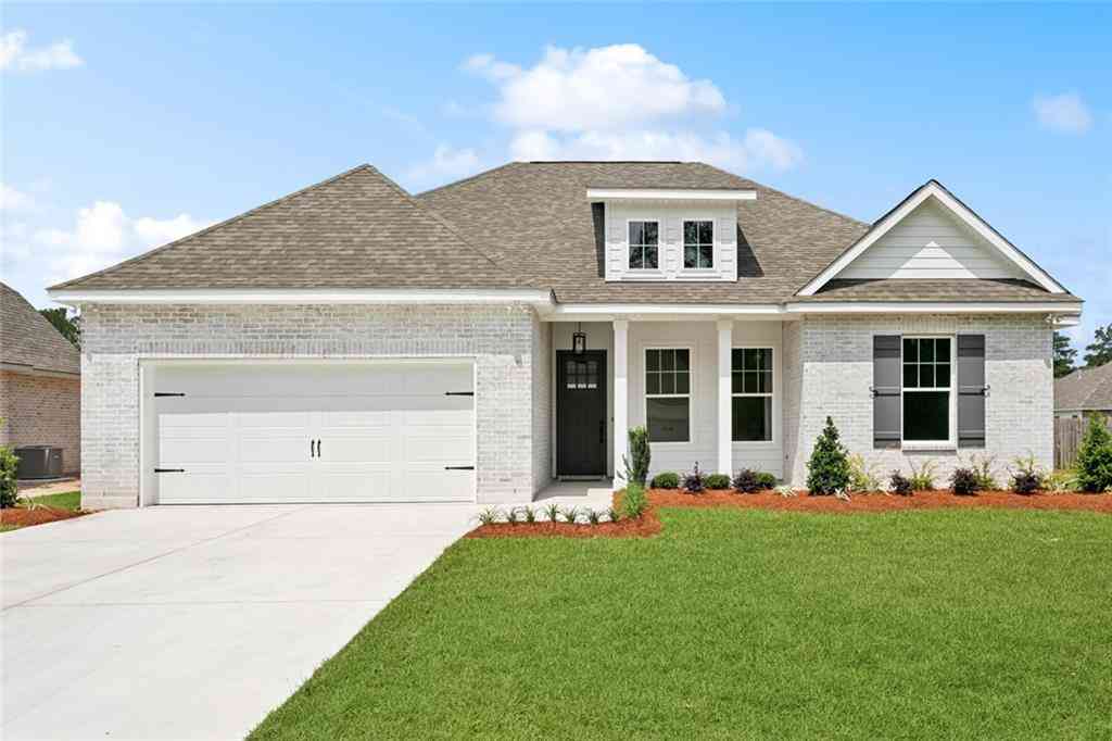 Homes For Sale - 72669 Robindale Drive<br/> Covington, LA 70435