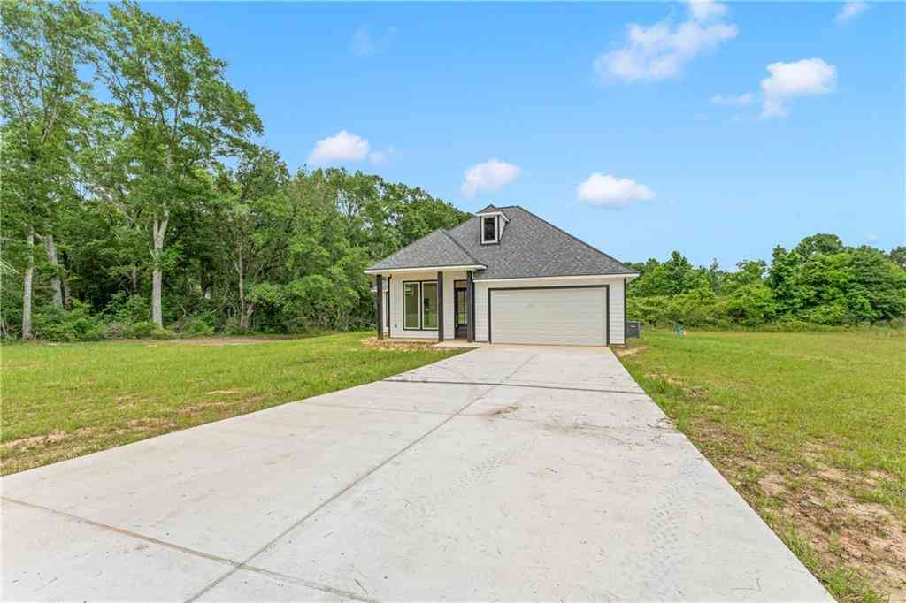 Homes For Sale - 19868 Kash Estates<br/> Washington County, Franklinton, LA 70438