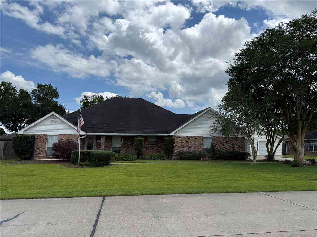 Homes For Sale - 603 Kelli Street<br/> Saint Mary County, Patterson, LA 70392