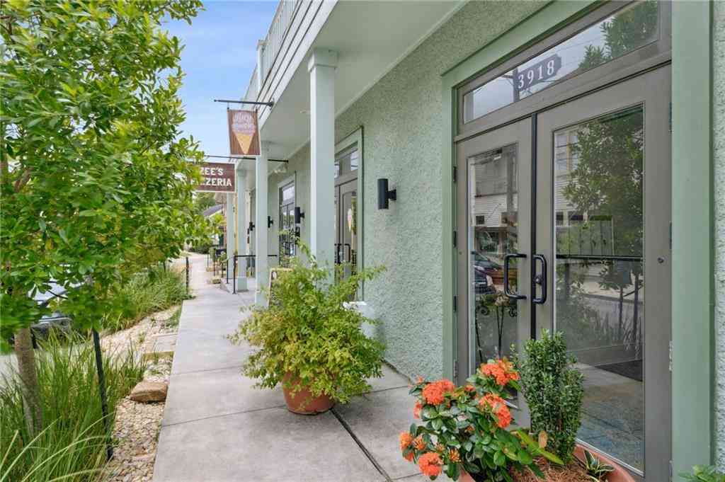 Condo For Rent - 3918 Baronne Street #202<br/> New Orleans, LA 70115