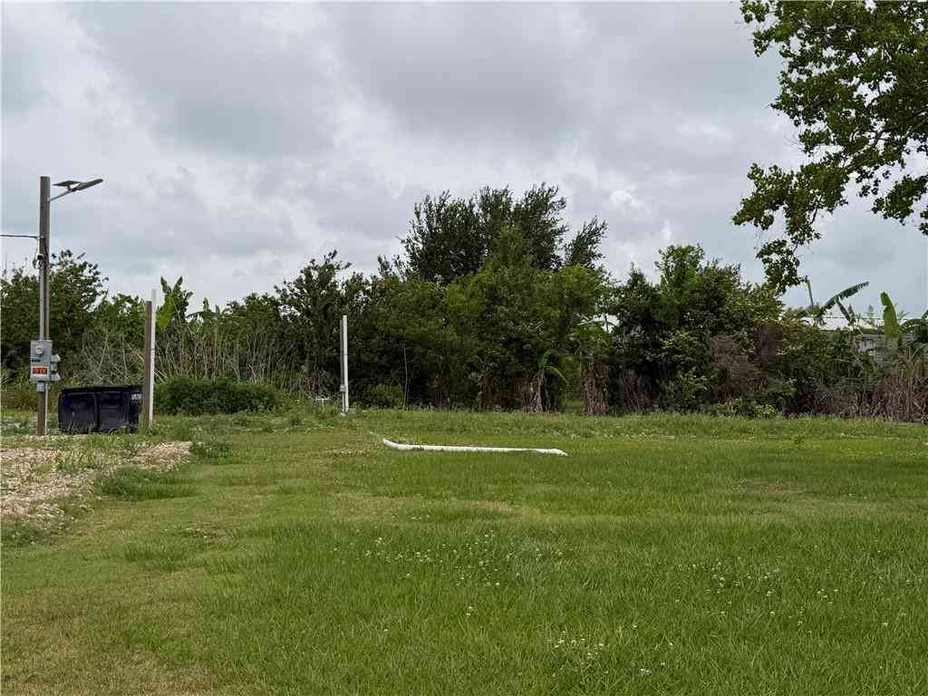 Homes For Rent - 36298 Highway 11 Highway<br/> Buras, LA 70041