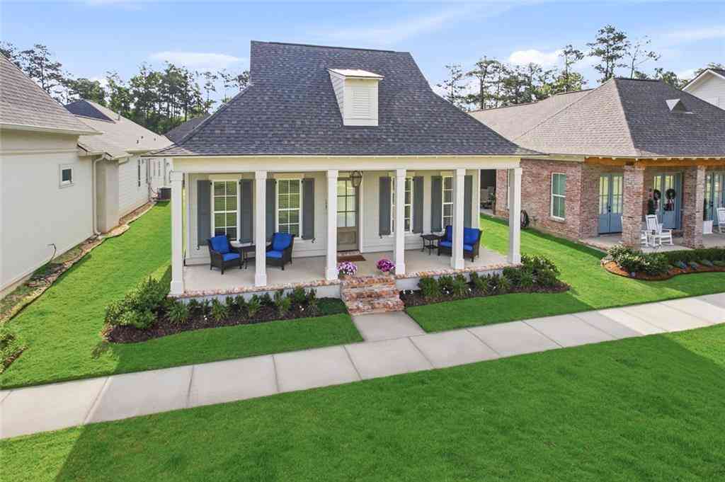 Homes For Sale - 861 Cane Loop Alley<br/> Covington, LA 70433