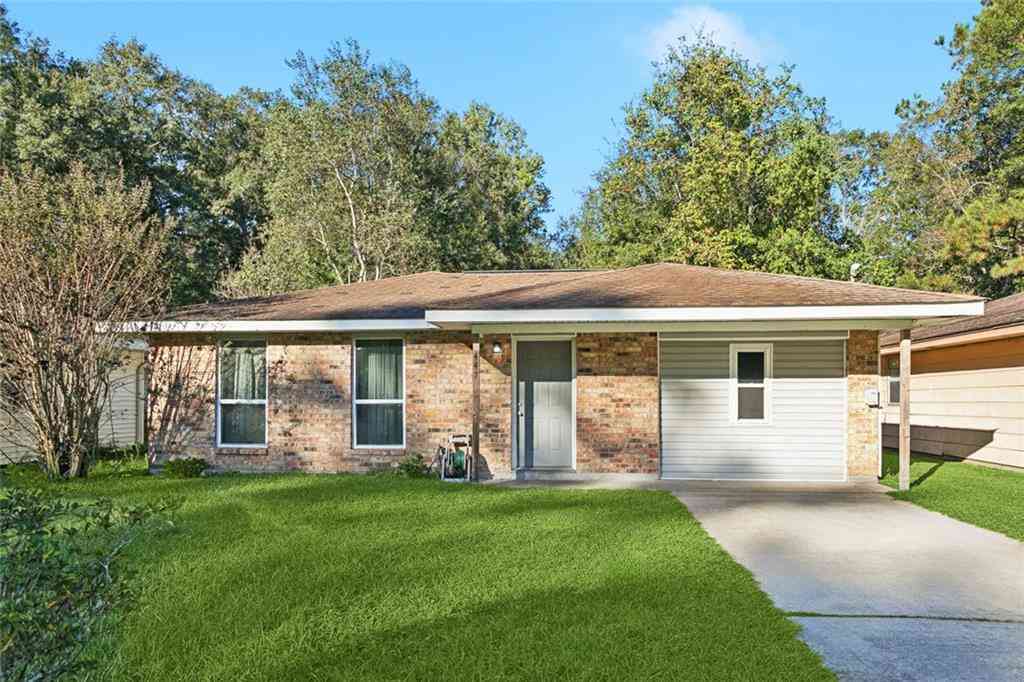 Homes For Sale - 447 Magnolia Street<br/> Slidell, LA 70460