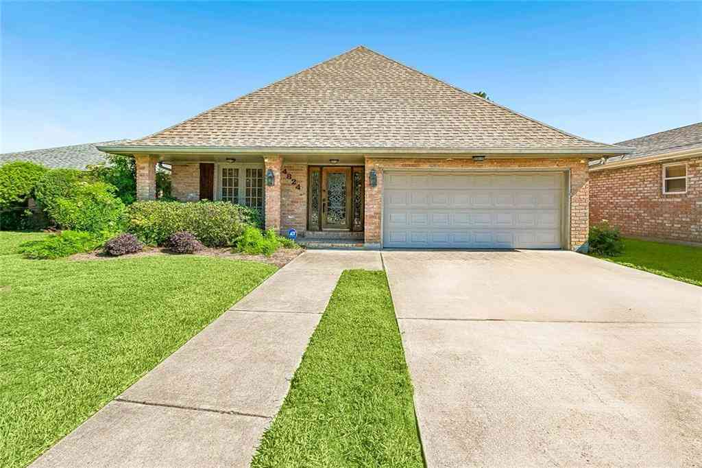 Homes For Sale - 4824 Fairfield Street<br/> Metairie, LA 70006