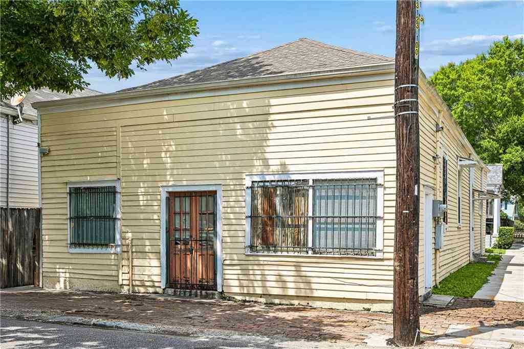 Multifamily For Sale - 1700 Short Street<br/> New Orleans, LA 70118