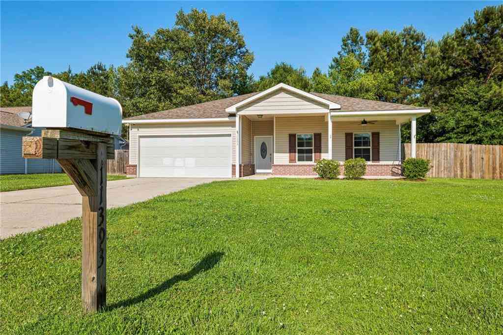 Homes For Sale - 11393 Wellington Lane<br/> Hammond, LA 70403
