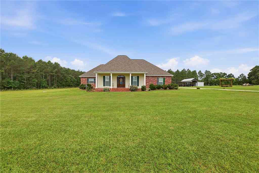Homes For Sale - 24179 Talmadge Husser Lane<br/> Loranger, LA 70446