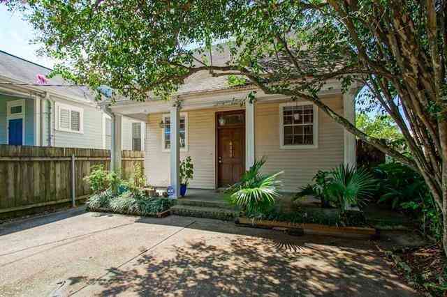 Multifamily For Rent - 6232 Annunciation Street<br/> New Orleans, LA 70118