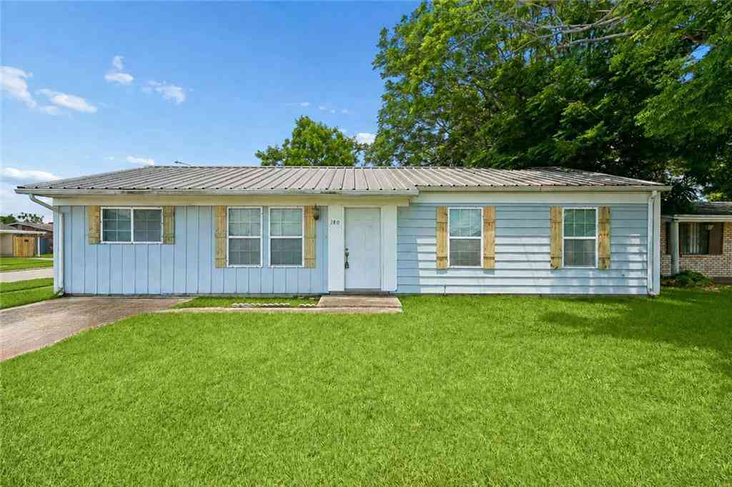 Homes For Sale - 180 S Tish Drive<br/> Westwego, LA 70094