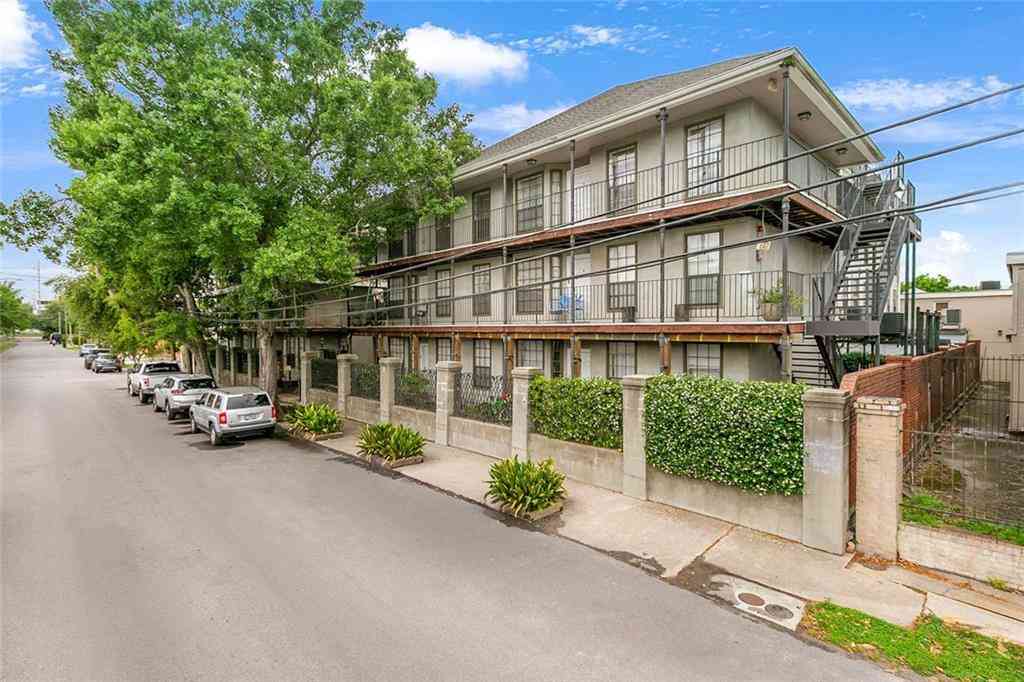 Condo For Sale - 248 Cherokee Street #22<br/> New Orleans, LA 70118