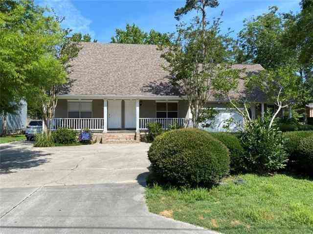 Multifamily For Rent - 518 Ramon Street<br/> Mandeville, LA 70448