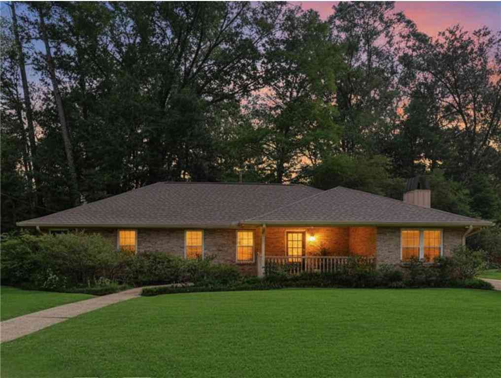 Homes For Sale - 926 W 14 Avenue<br/> Covington, LA 70433