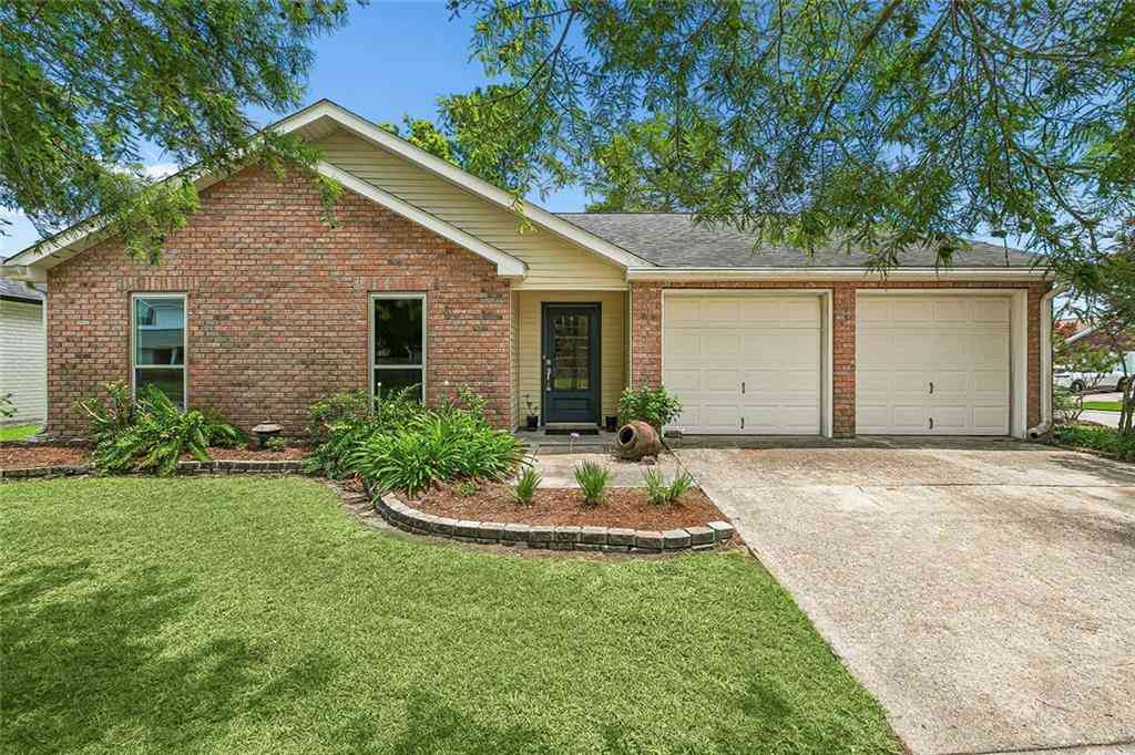 Homes For Sale - 610 Longview Drive<br/> Destrehan, LA 70047