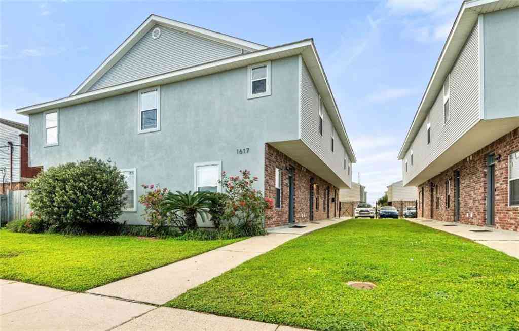 Condo For Sale - 1617 42nd Street #D<br/> Kenner, LA 70065