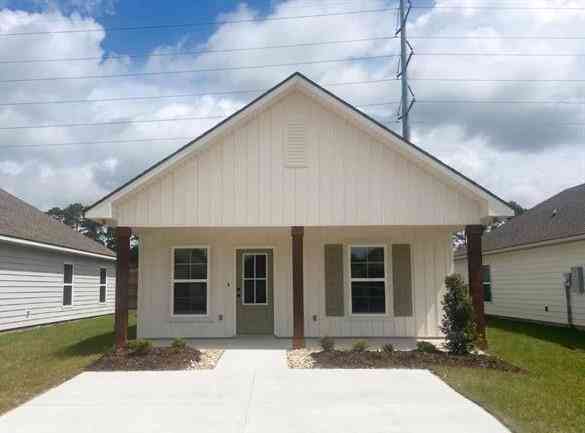 Homes For Rent - 71736 Spike Drive<br/> Madisonville, LA 70447