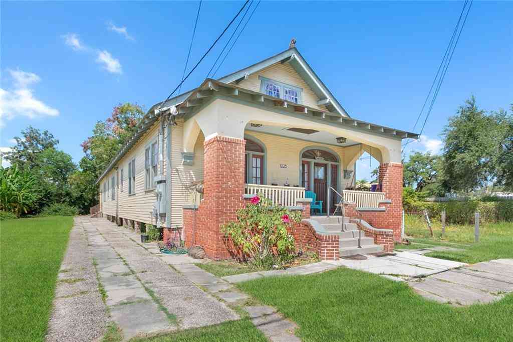 Multifamily For Rent - 1028 Fats Domino Avenue #B<br/> New Orleans, LA 70117