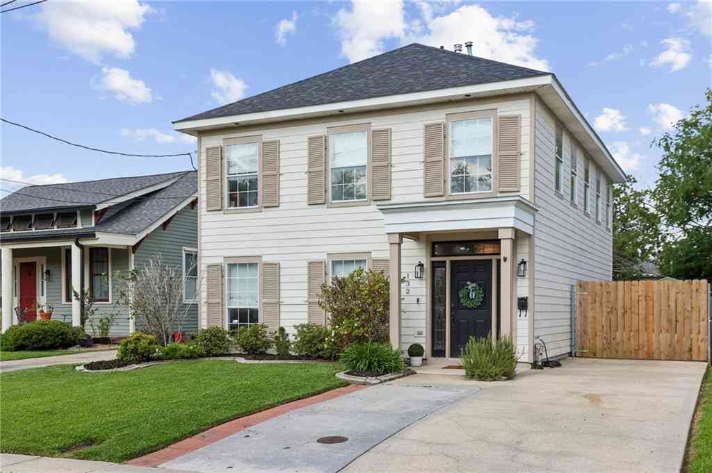 Homes For Sale - 132 Athania Parkway<br/> Metairie, LA 70001
