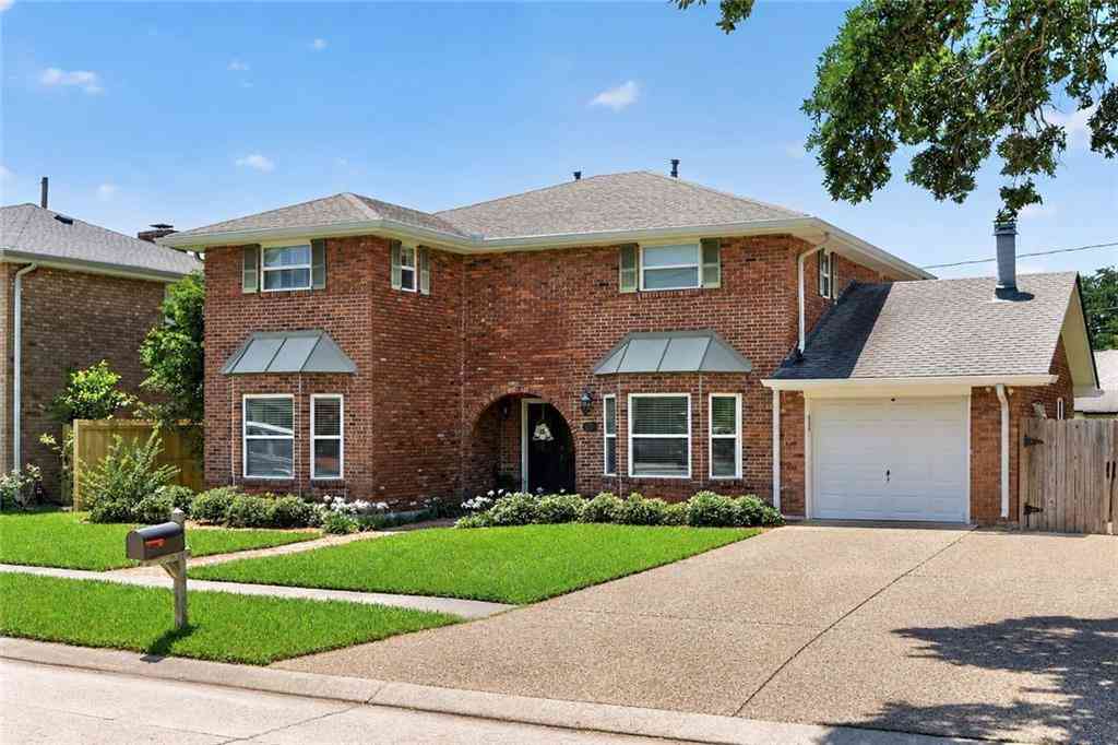 Homes For Sale - 4704 Carthage Street<br/> Metairie, LA 70002
