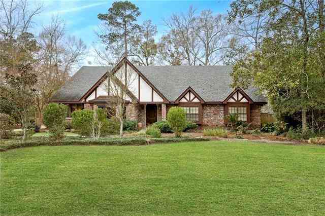 Homes For Sale - 67 Magnolia Ridge Drive<br/> Madisonville, LA 70447