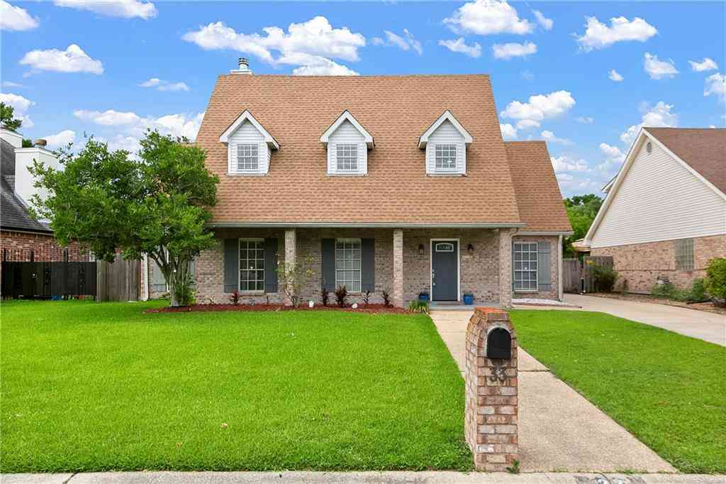 Homes For Sale - 33 Nottoway Drive<br/> Marrero, LA 70072
