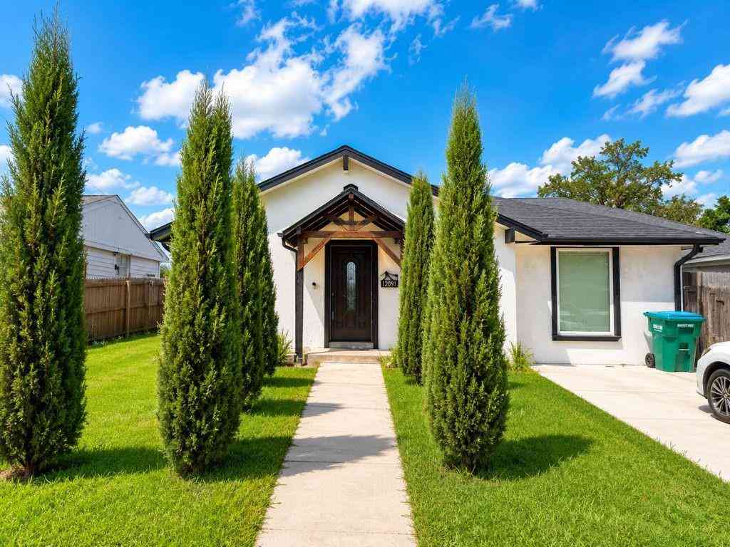 Homes For Sale - 3505 W Loyola Drive<br/> Kenner, LA 70065