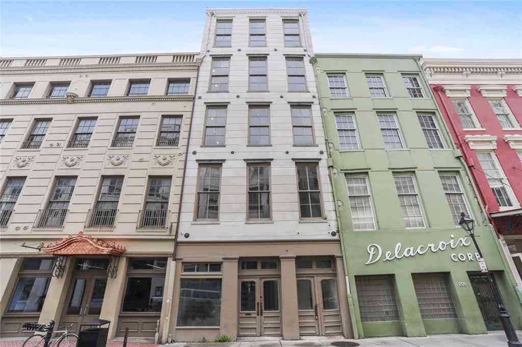 Condo For Rent - 210 Decatur Street #202A<br/> New Orleans, LA 70130