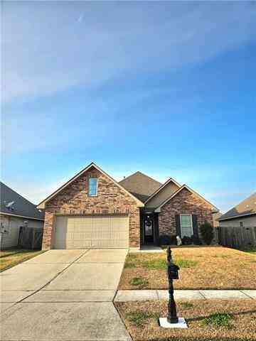 Homes For Rent - 2616 Watergate Way<br/> Marrero, LA 70072