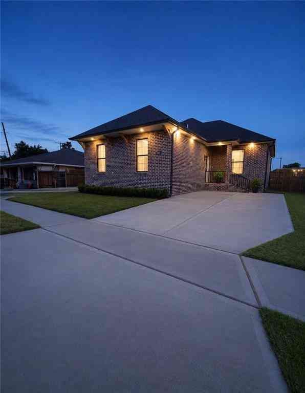 Multifamily For Rent - 310 Lynx Drive<br/> Arabi, LA 70032