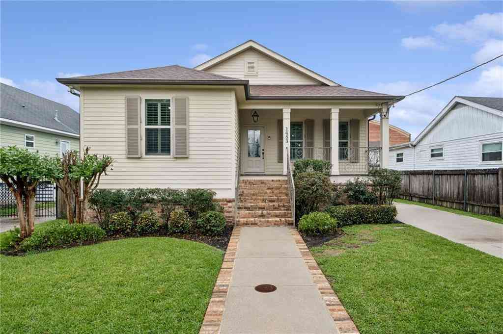 Homes For Sale - 1483 Mithra Street<br/> New Orleans, LA 70122