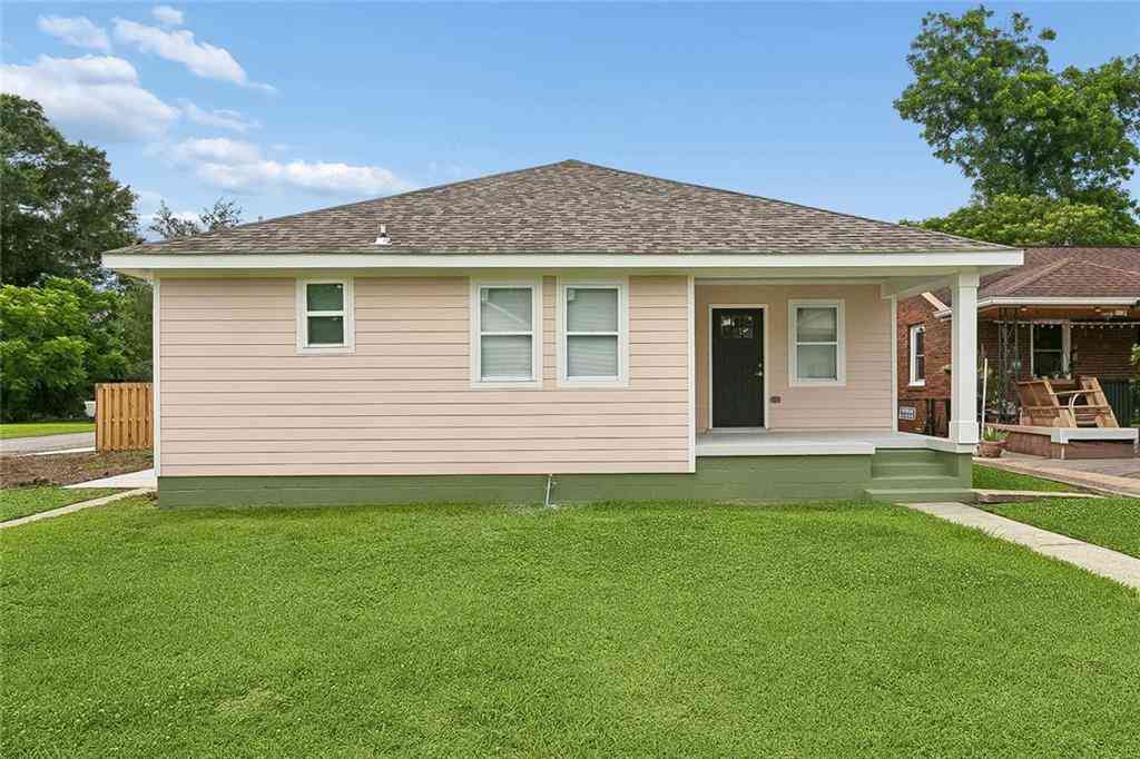 Homes For Sale - 1041 Sumner Street<br/> New Orleans, LA 70114