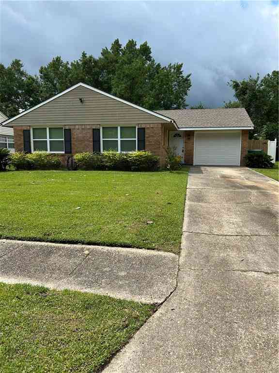 Homes For Rent - 221 Martin Lane<br/> Slidell, LA 70458