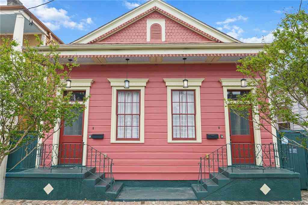 Multifamily For Rent - 1552 N Derbigny Street<br/> New Orleans, LA 70116