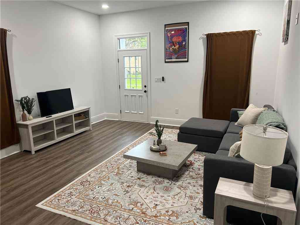 Multifamily For Rent - 3515 Saint Anthony Avenue<br/> New Orleans, LA 70122