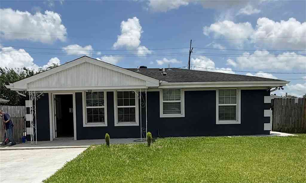 Homes For Rent - 1511 Schnell Drive<br/> Arabi, LA 70032