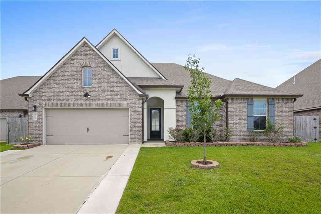 Homes For Sale - 6808 Delta Ridge Avenue<br/> Slidell, LA 70461