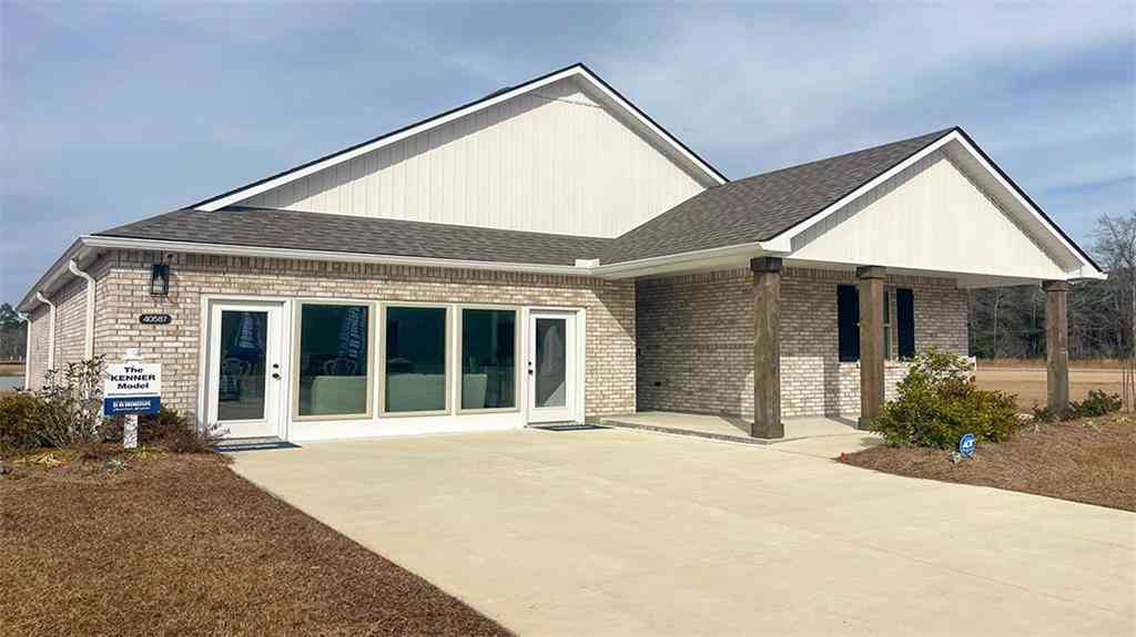 Homes For Sale - 40587 Cypress Reserve Avenue<br/> Ponchatoula, LA 70454