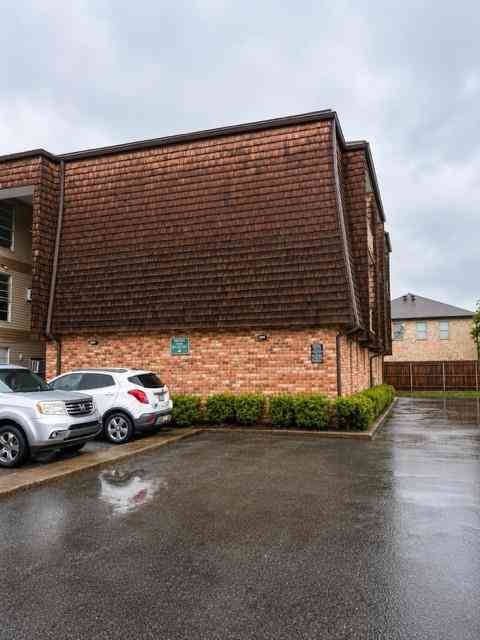 Apartment For Rent - 115 West Esplanade Avenue #10<br/> Metairie, LA 70005